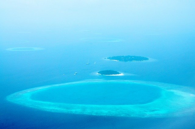 atterrare alle Maldive