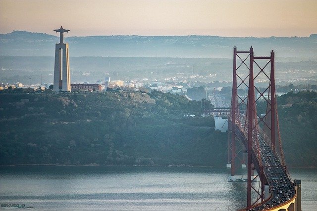 ponte 25 aprile Lisbona